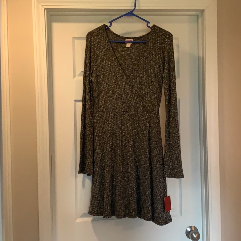 Gray dress